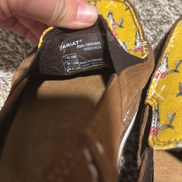 ARIAT Slip On Shoes - Picture 4 of 5